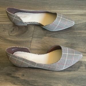 Rachel Zoe Pointed Toe Flats – Size 9.5